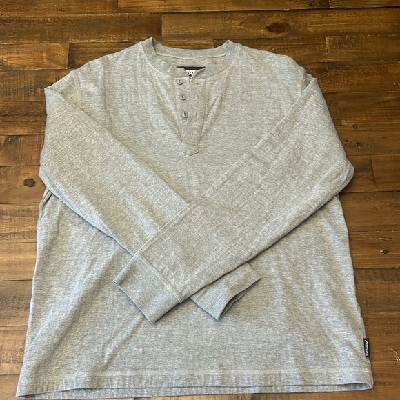 Mountain Khakis Long Sleeve Henley - Picture 3 of 5